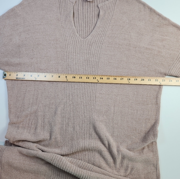 Barefoot Dreams Cozy Chic Ultra Lite Caftan Faded Rose One Size Pullover - Picture 9 of 14